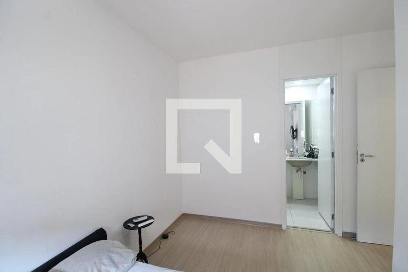 65 m² furnished apartment with balcony and 2 bedrooms — photo 12