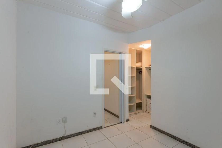 2-bedroom house with a walk-in closet in Rio de Janeiro — photo 11