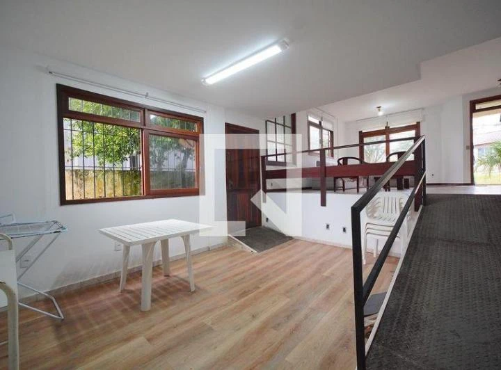 Casa con 4 dormitorios y jardín privado — photo 7