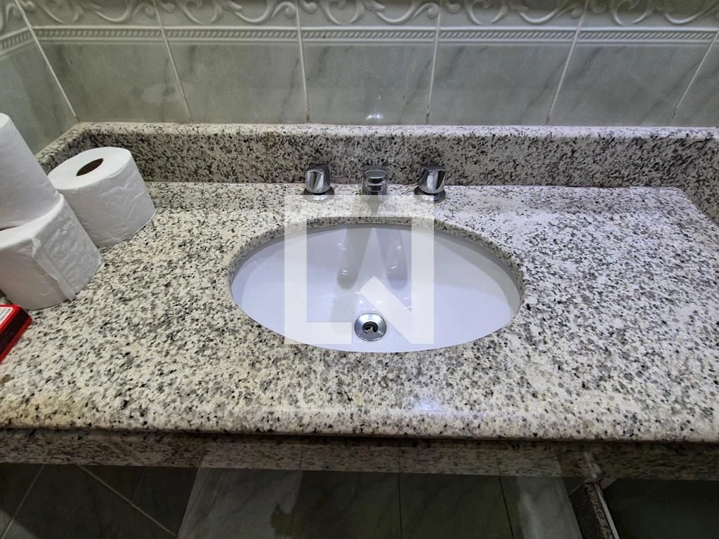 3-bedroom apartment with a balcony and 3 bathrooms — photo 11