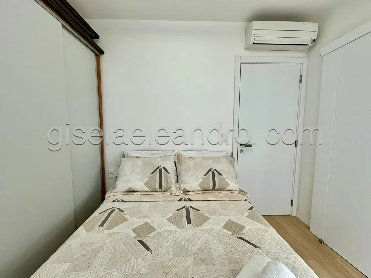 Furnished apartment with 2 bedrooms and 3 bathrooms and 2 parking — photo 16