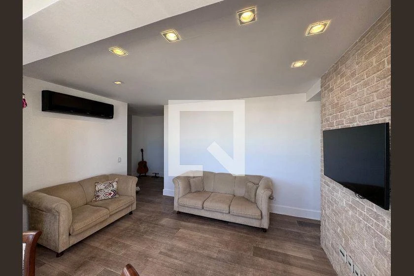 Furnished apartment, 145 m², with a grill on the balcony — photo 41