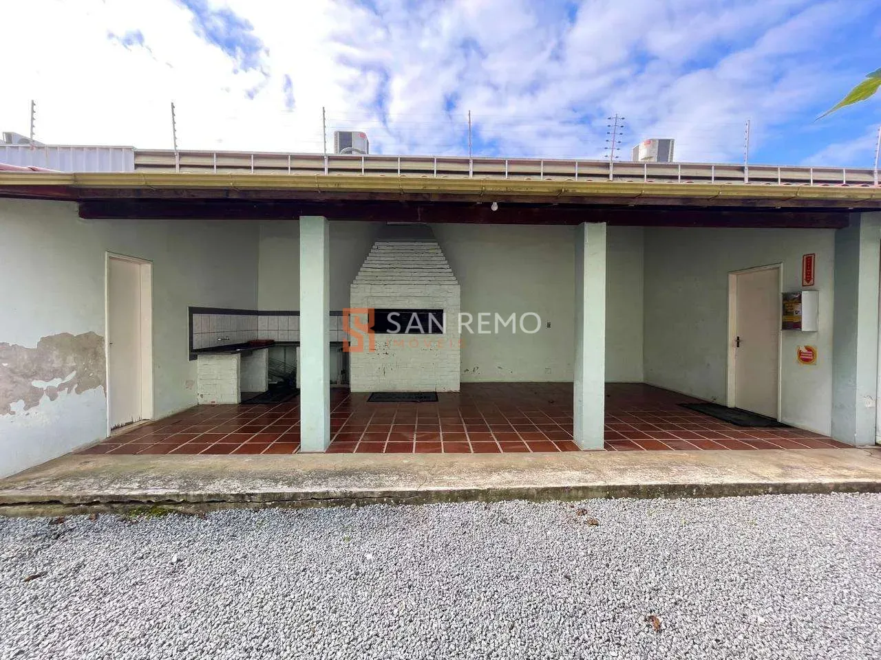 One-bedroom apartment with a home office in Florianópolis — photo 10