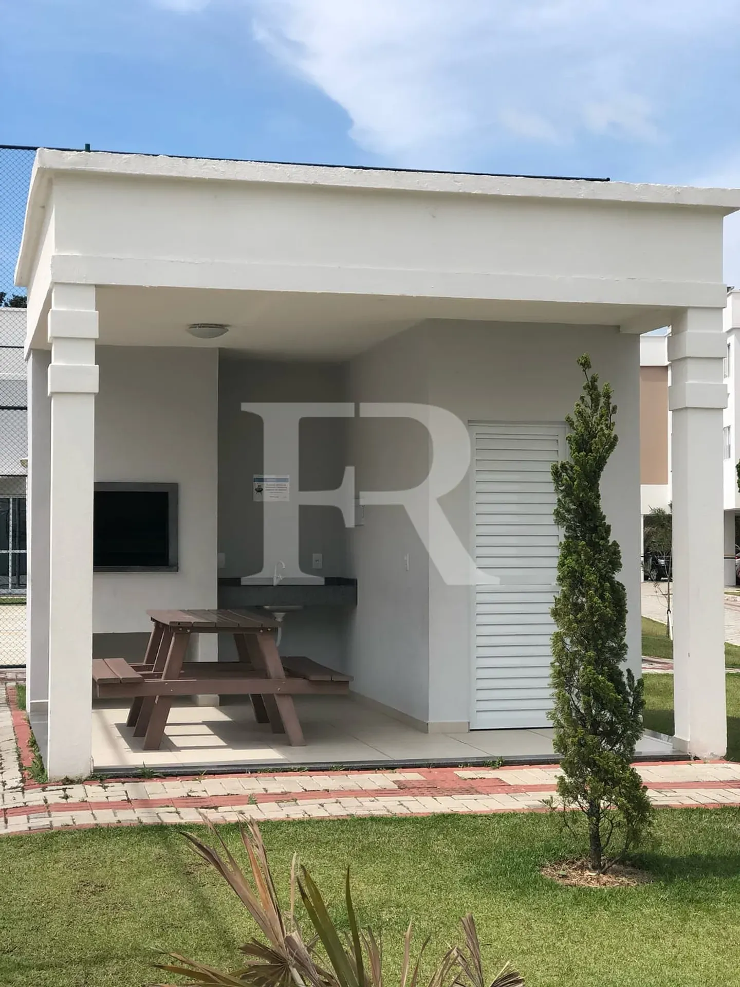 2-bedroom apartment with balcony and charcoal grill — photo 49