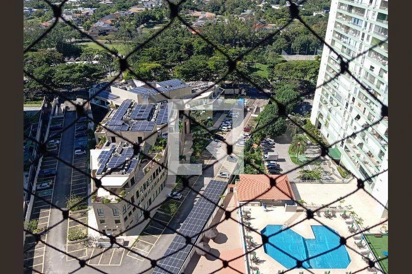 Furnished 70 m² apartment with 1 en-suite bedroom — photo 24