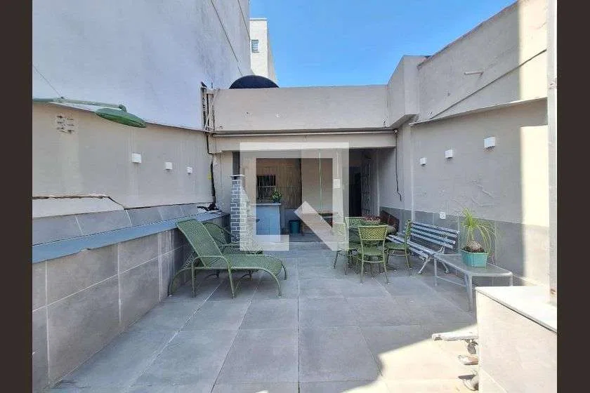 Shared BBQ area with a furnished 93 m² apartment — photo 43