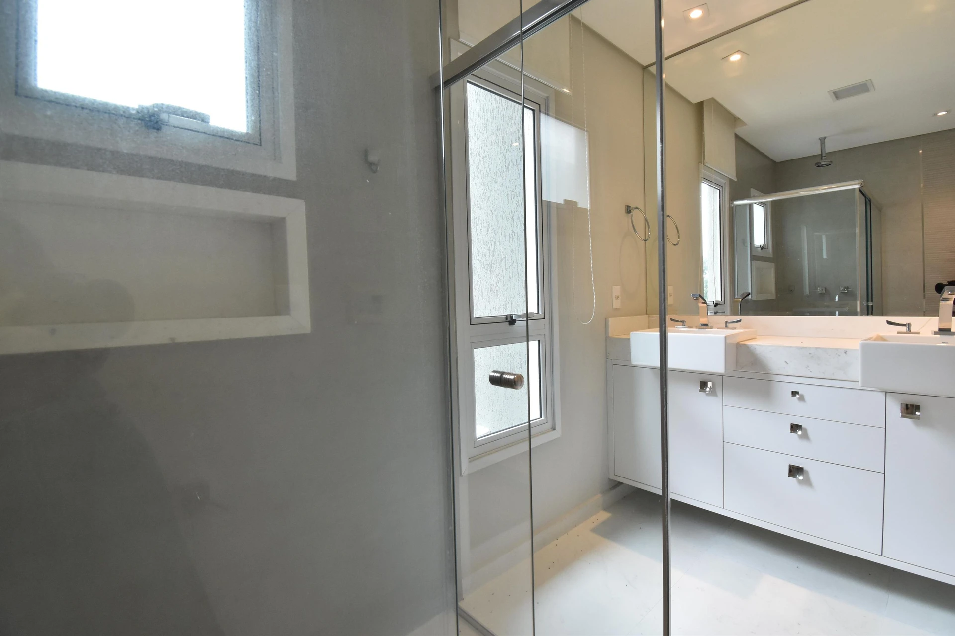 House, 411 m², with a bathtub — photo 71