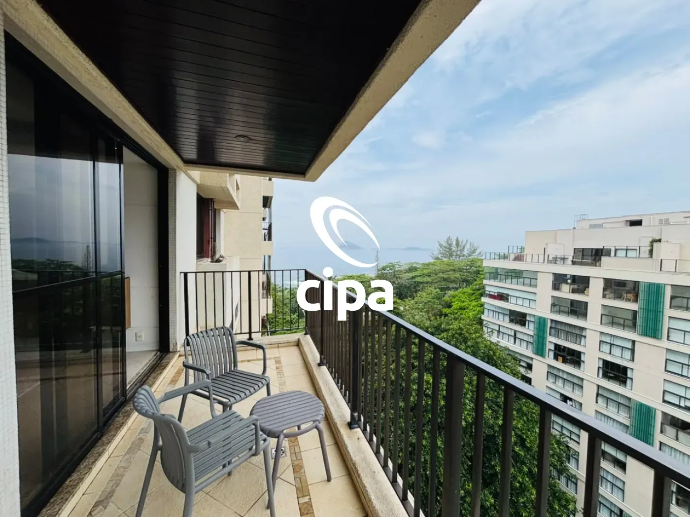 2-bedroom apartment with a water view in Rio de Janeiro — photo 8
