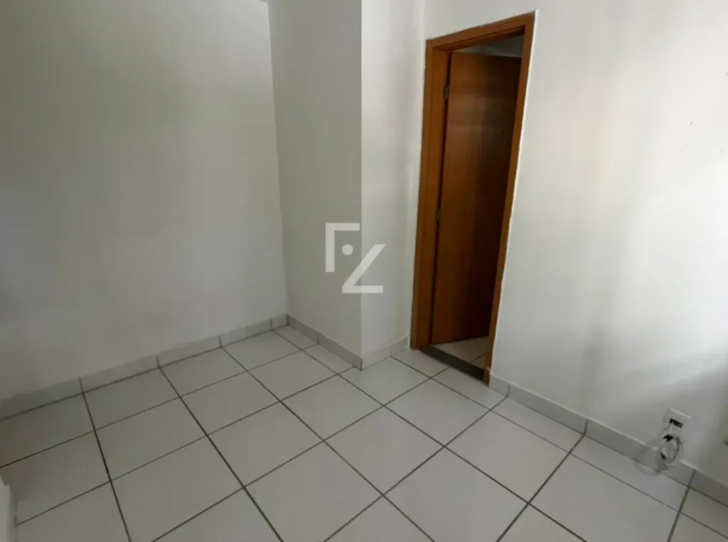 Unfurnished apartment with 2 bedrooms and 2 bathrooms — photo 24