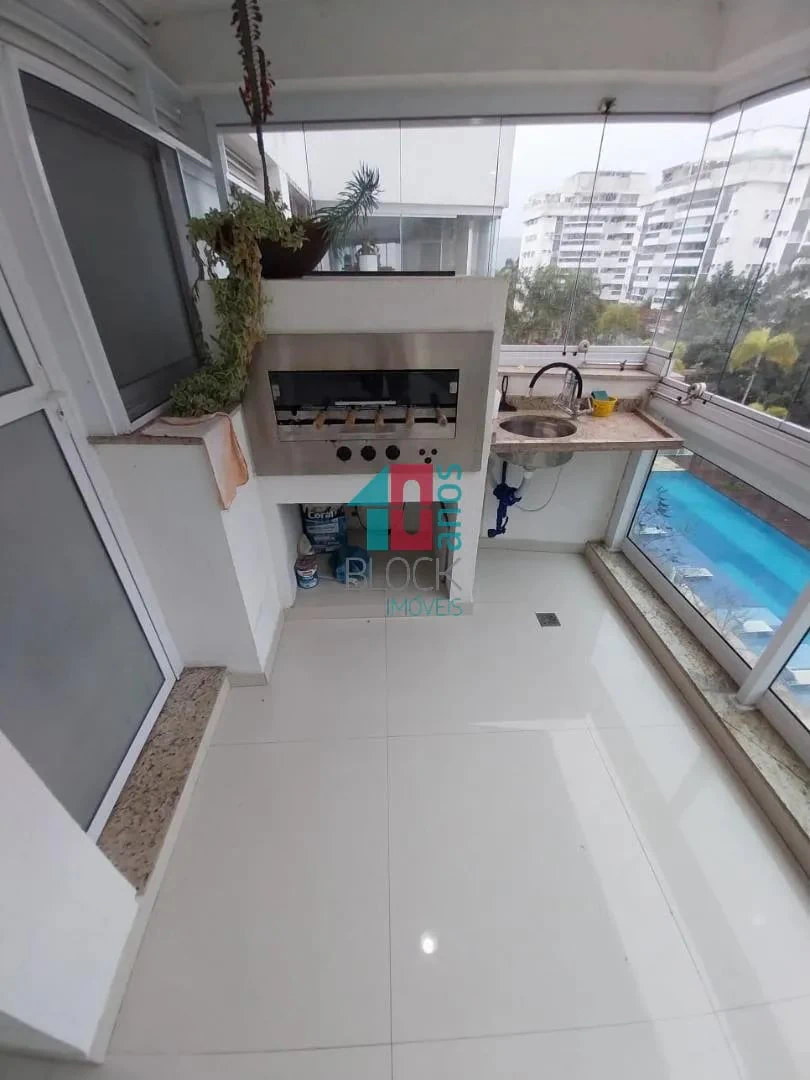 Apartment, 143 m², with a grill on the balcony — photo 6