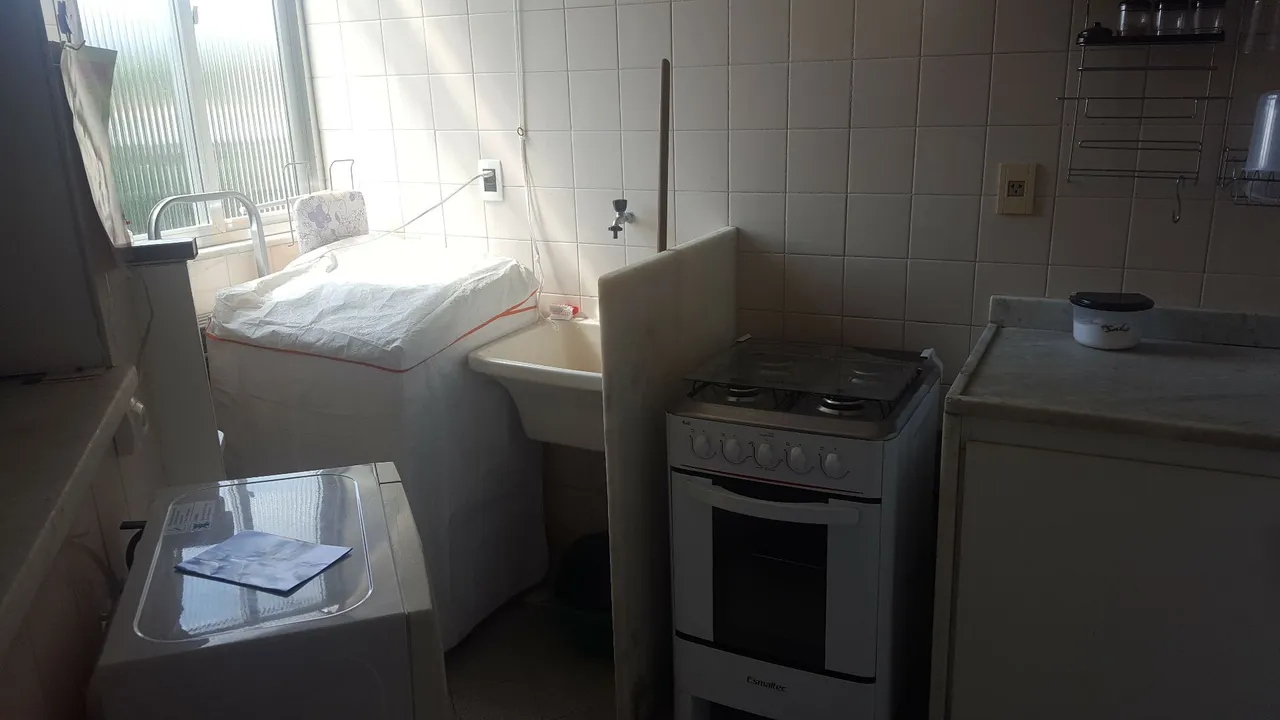 Furnished 1-bedroom apartment with 1 bath and 1 parking spot — photo 16