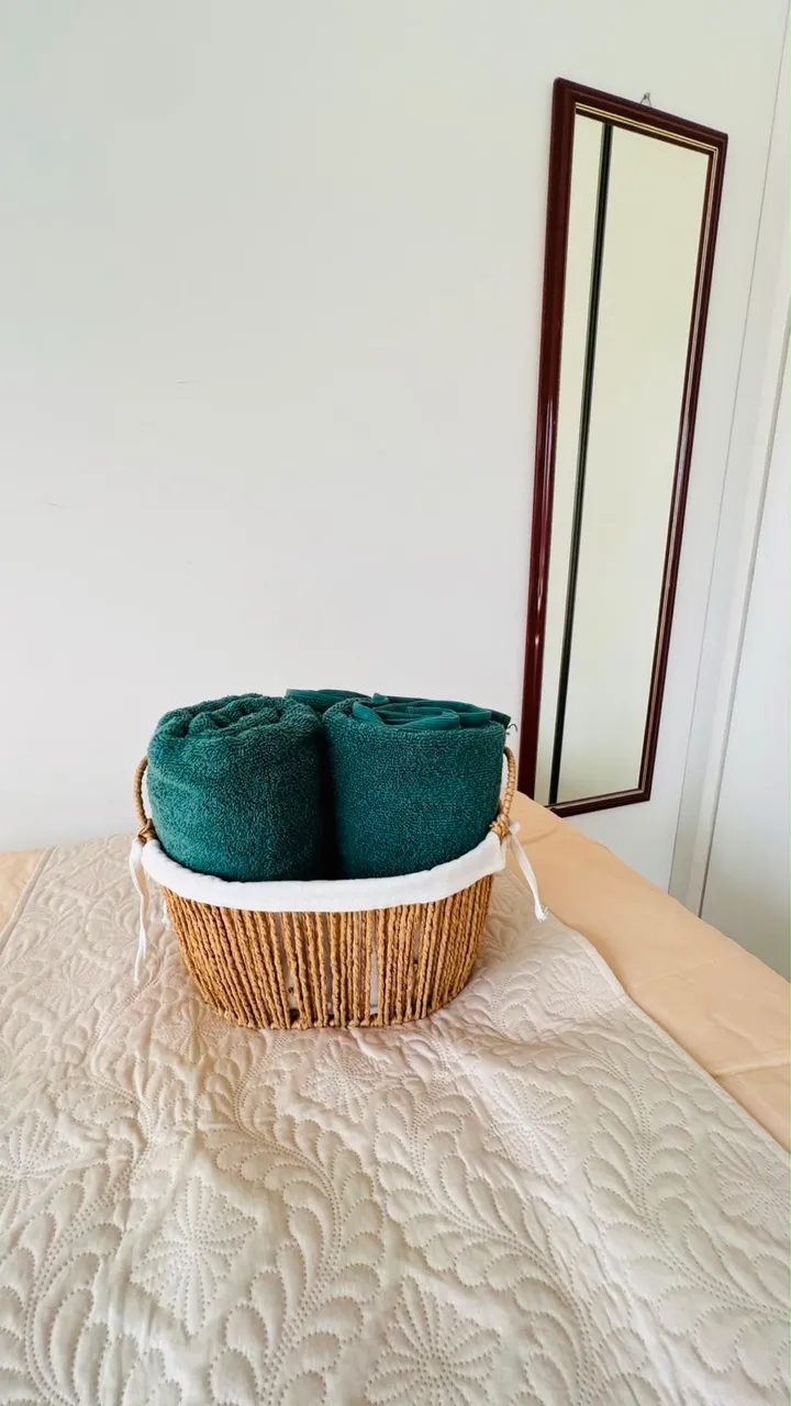 Furnished 1-bedroom apartment with a ready workspace