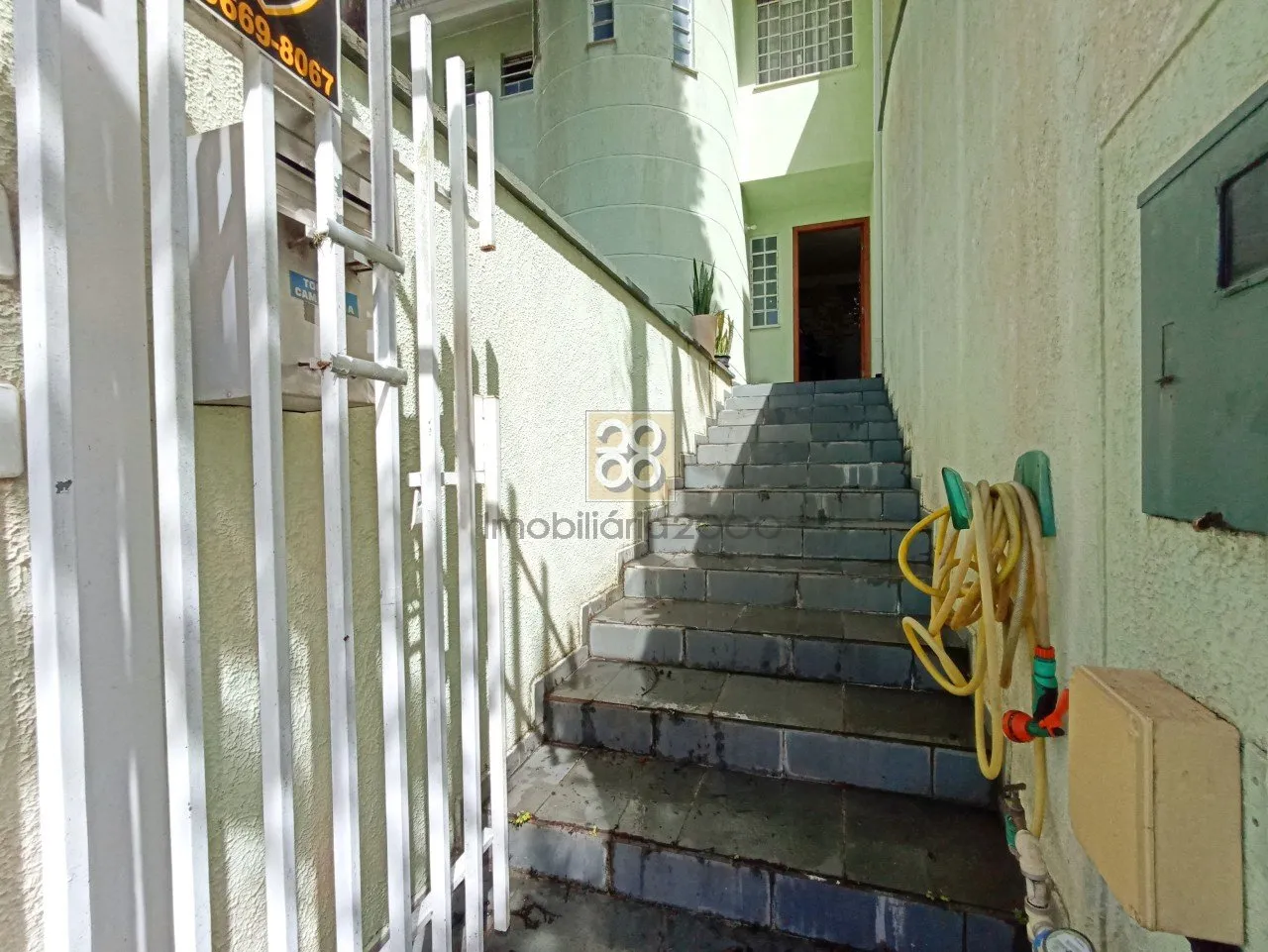 3-bedroom house with a washing machine in Curitiba — photo 22