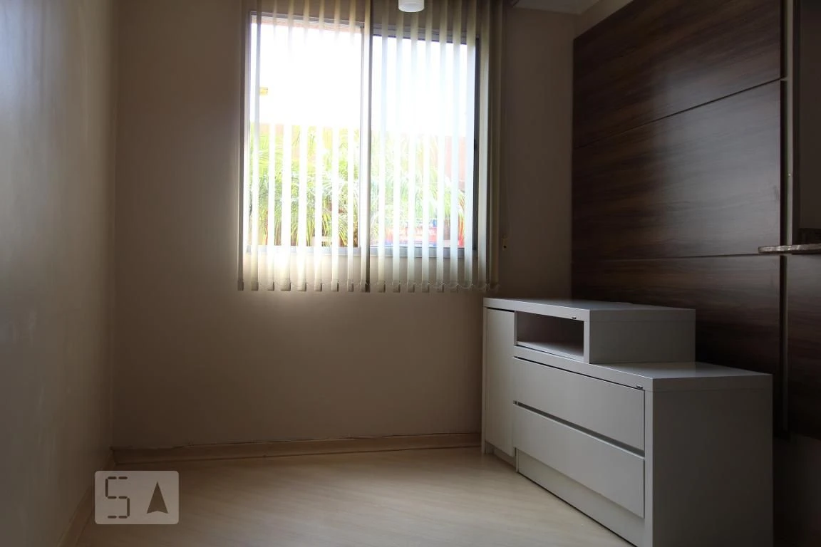 2-bedroom apartment with a bathtub — photo 8