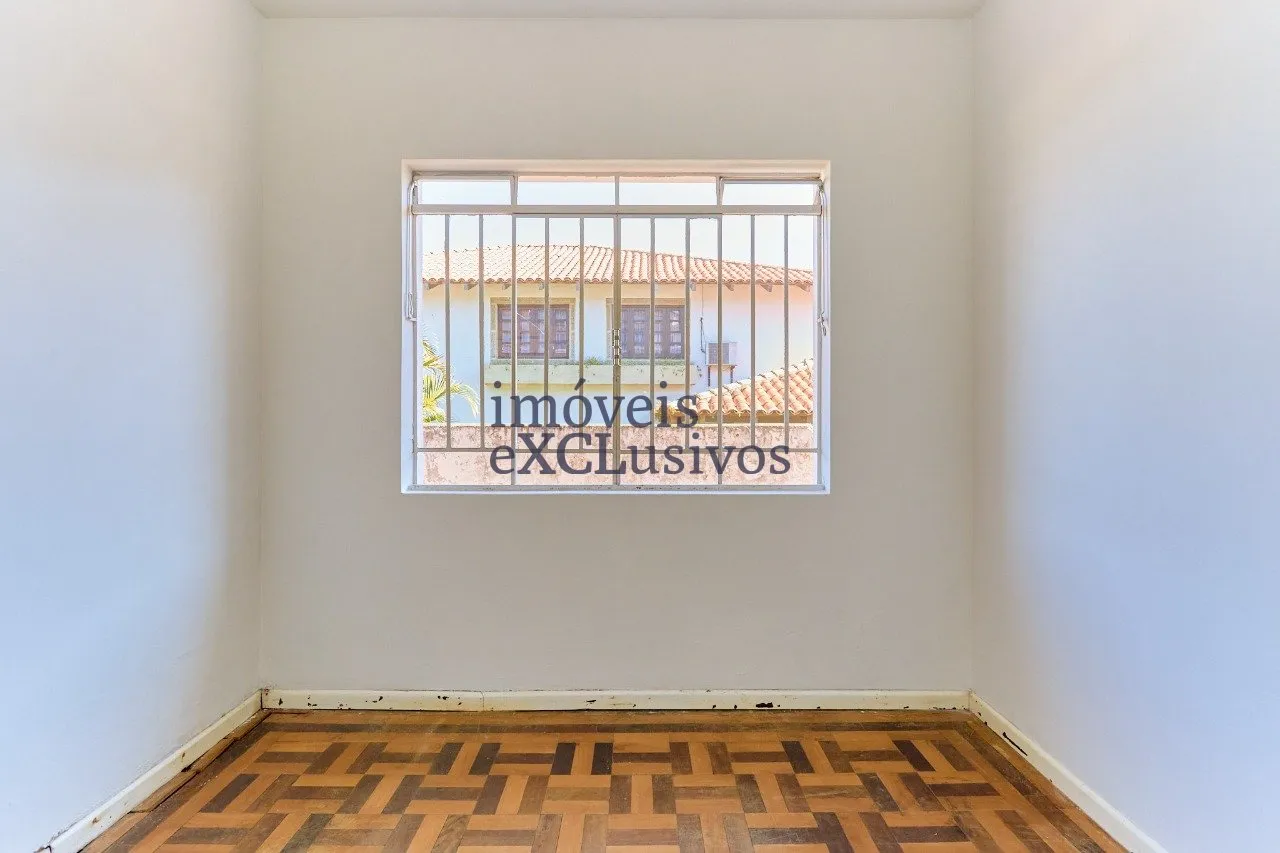 4 quartos e banheira: casa de 187 m² — photo 19