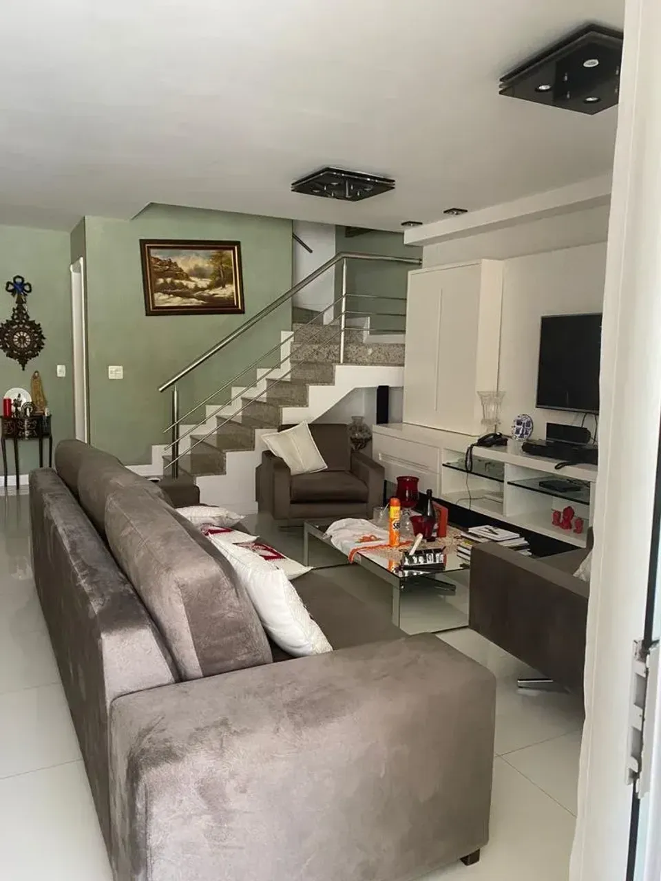 Casa com cozinha fechada e fogão a gás, 350 m² — photo 5