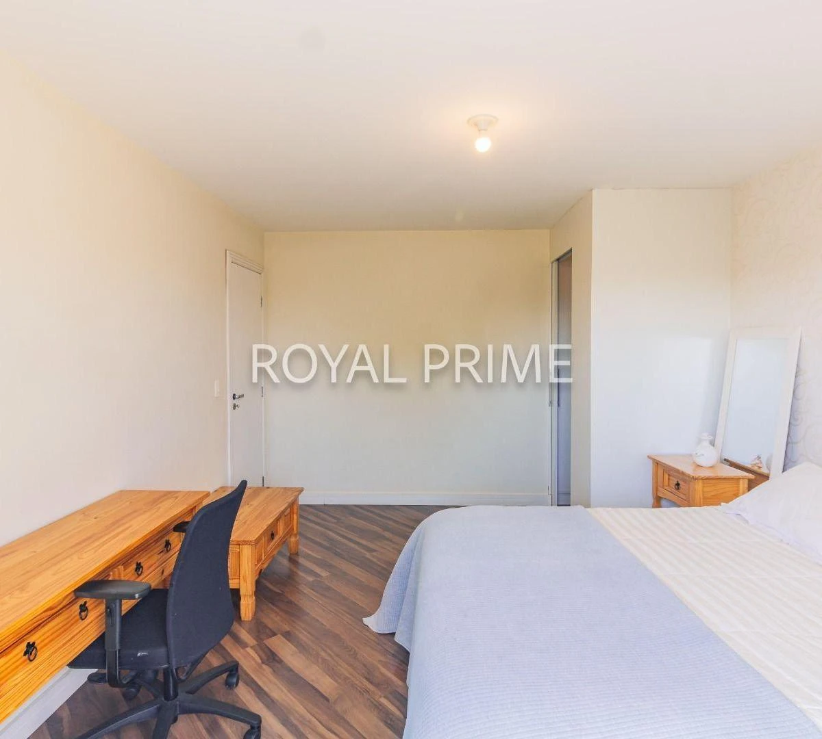 Furnished house, 186 m², with a walk-in closet — photo 38