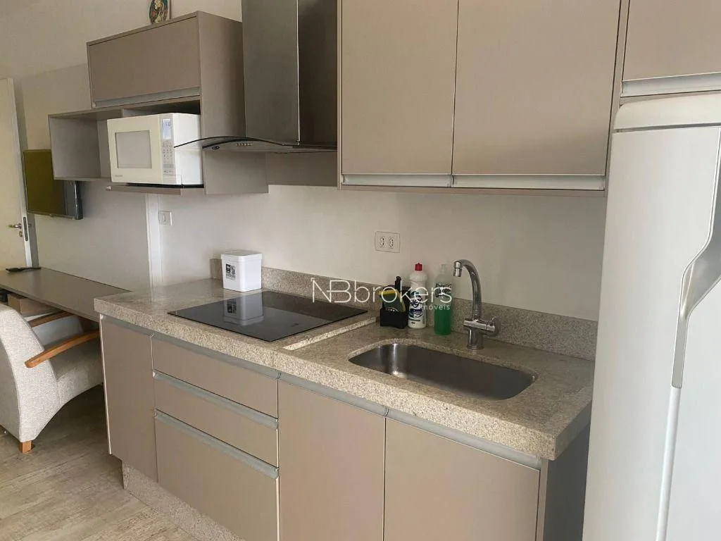 Apartamento mobiliado de 60 m² no 23º andar, com 1 dormitório — photo 57