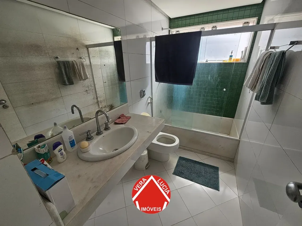 Casa em condomínio com 4 quartos e 5 banheiros — photo 17