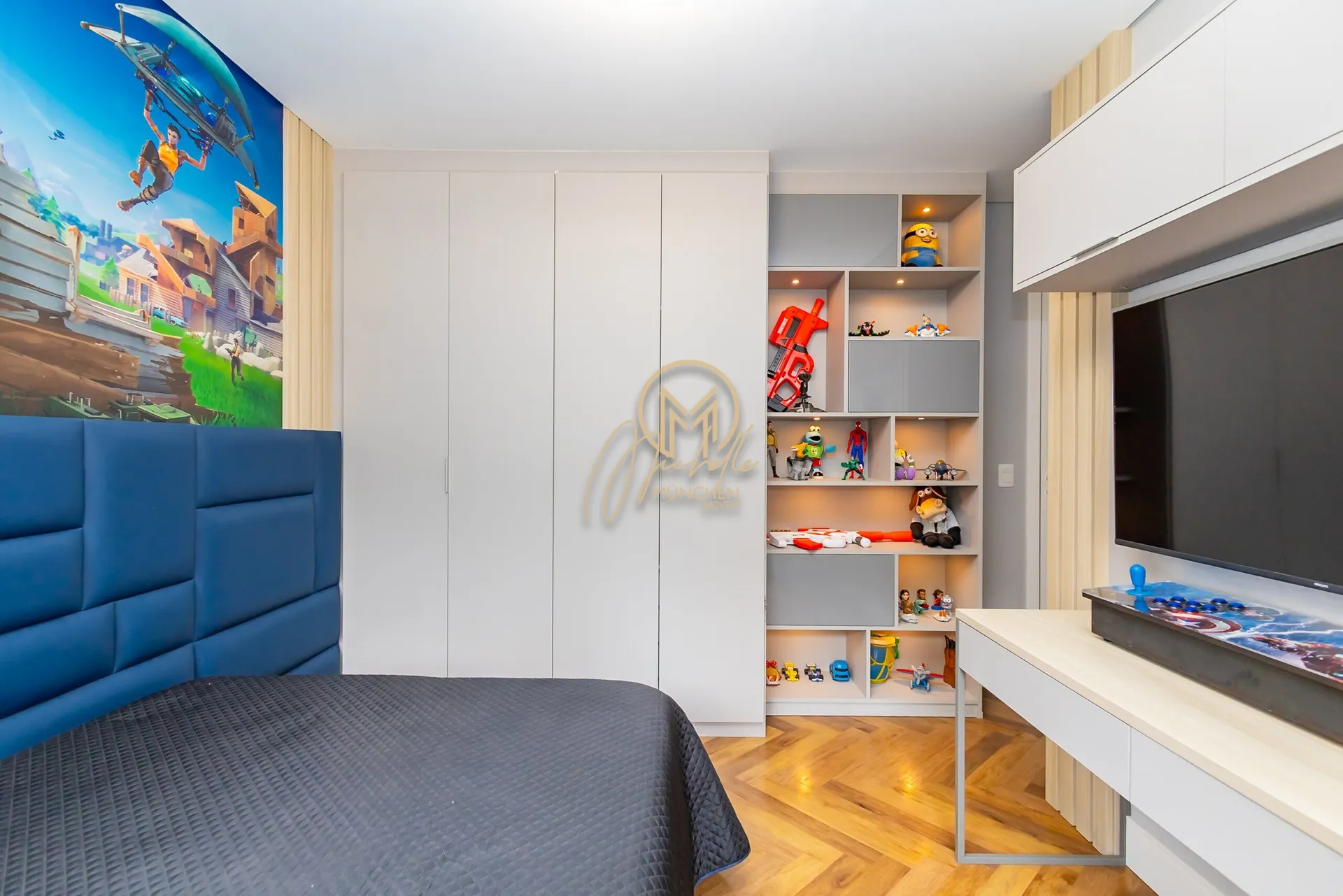 Furnished 462 m² apartment with 4 en-suite rooms — photo 95