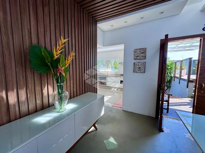 Furnished house with 3 bedrooms and 4 bathrooms — photo 9