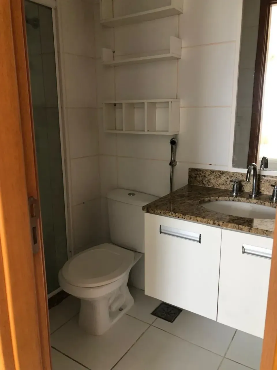 2-bedroom apartment in a building with a gym — photo 13