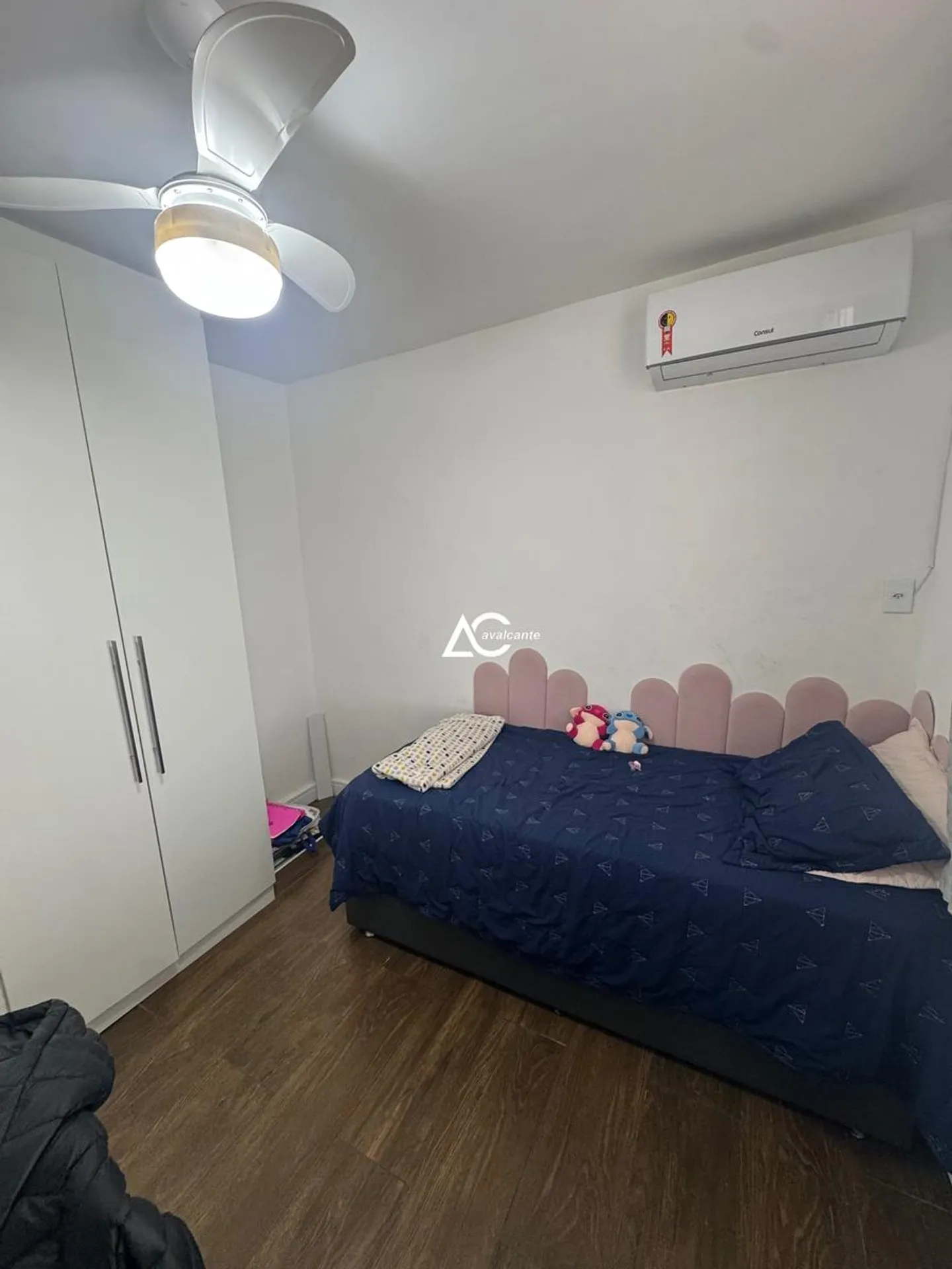 Washing machine in a 3-bedroom house, 360 m² — photo 17