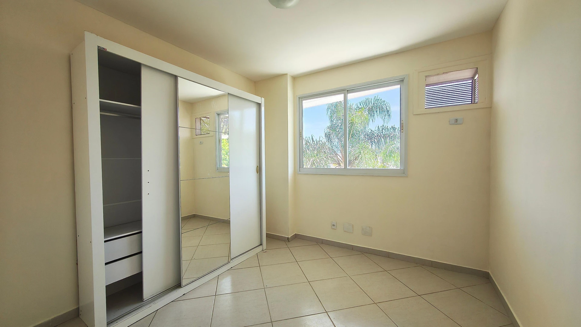 Apartamento de 3 quartos em condomínio com academia — photo 39
