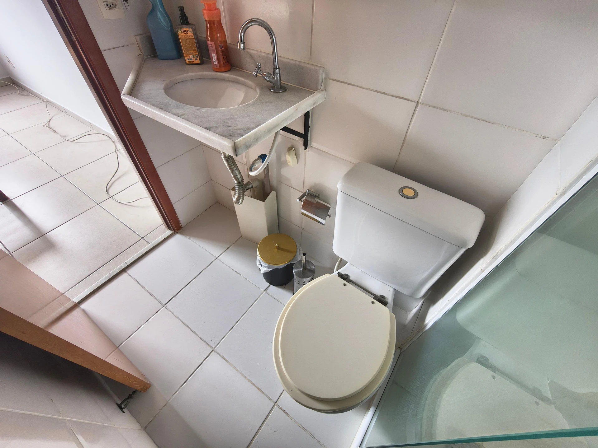 Apartamento com 3 quartos, varanda e 2 banheiros — photo 27