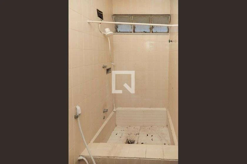 Unfurnished 2-bedroom apartment with separate kitchen — photo 13