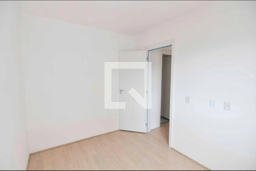 Apartamento, 45 m², com piso de madeira ou laminado — photo 26
