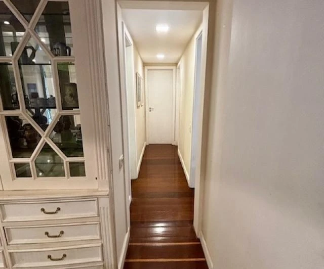 Apartamento de 3 dormitorios con 149 m² y 2 plazas — photo 8