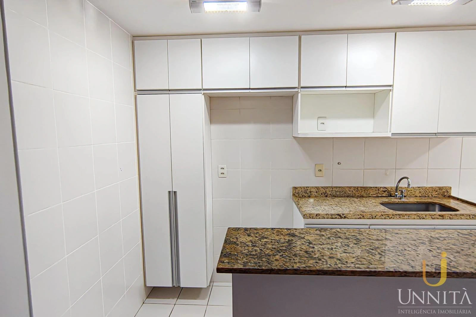 Apartment, 185 m², with a grill on the balcony — photo 10