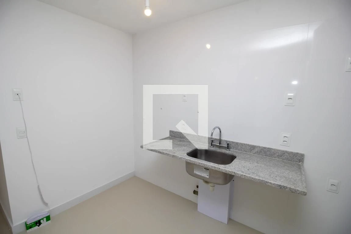 Unfurnished apartment with 2 bedrooms, 1 en-suite — photo 44