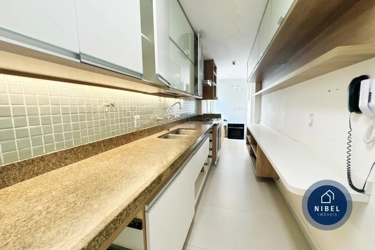 Penthouse with 3 bedrooms and integrated kitchen — photo 6