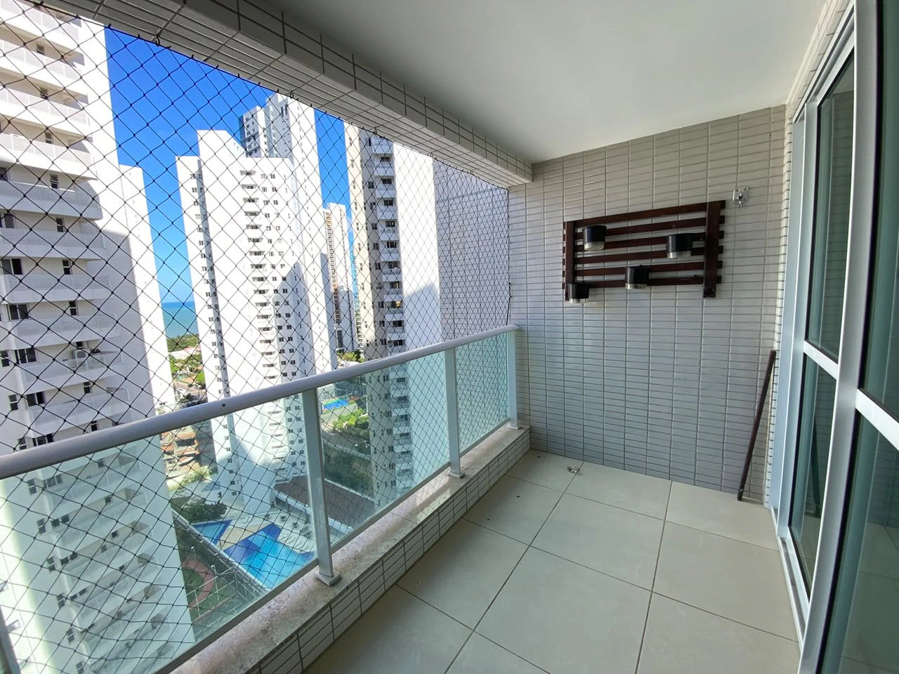 Вид на воду и 3 спальни: квартира 92 м² — photo 3