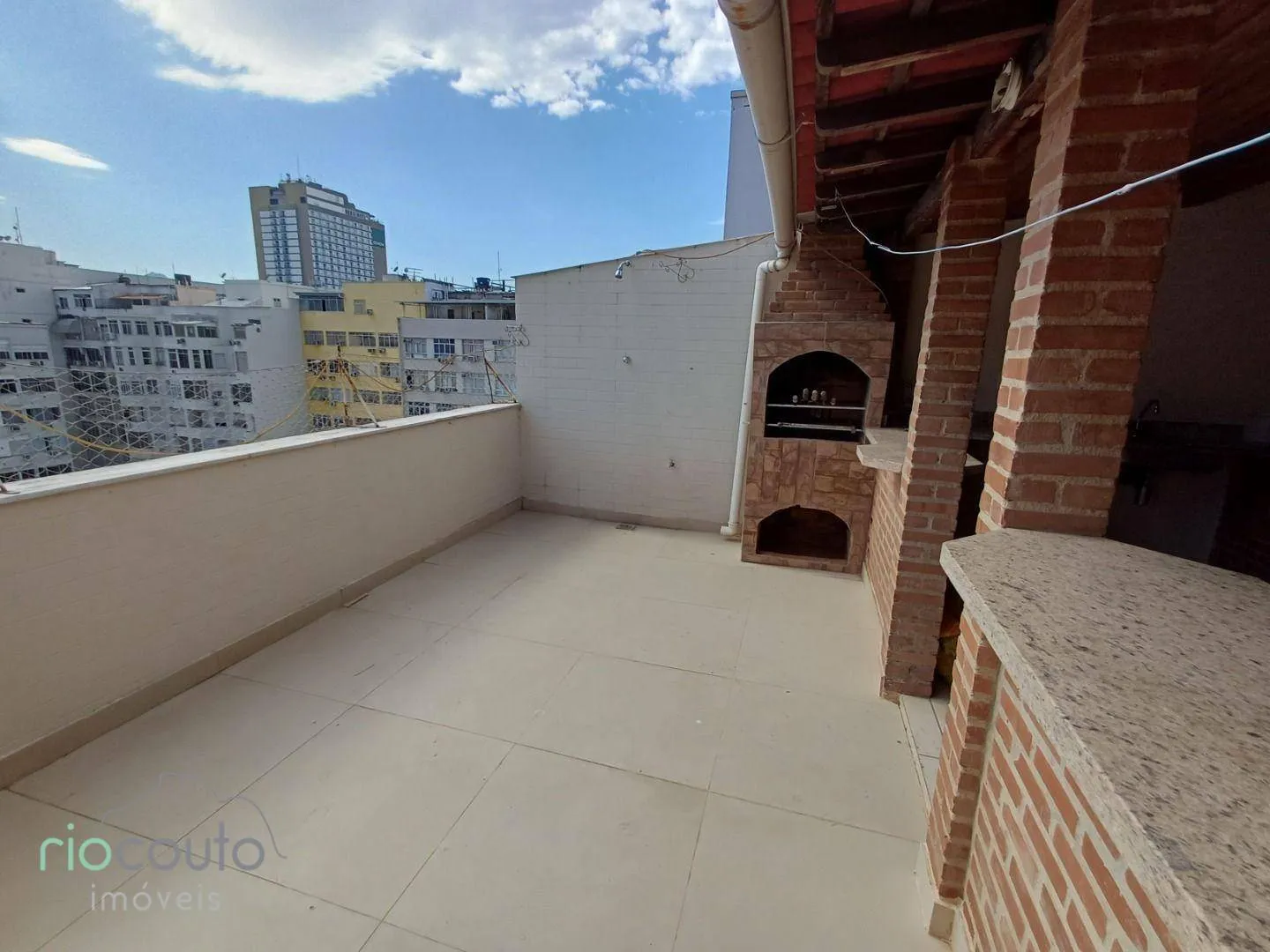 Apartment with 3 bedrooms and 2 bathrooms with a balcony — photo 3