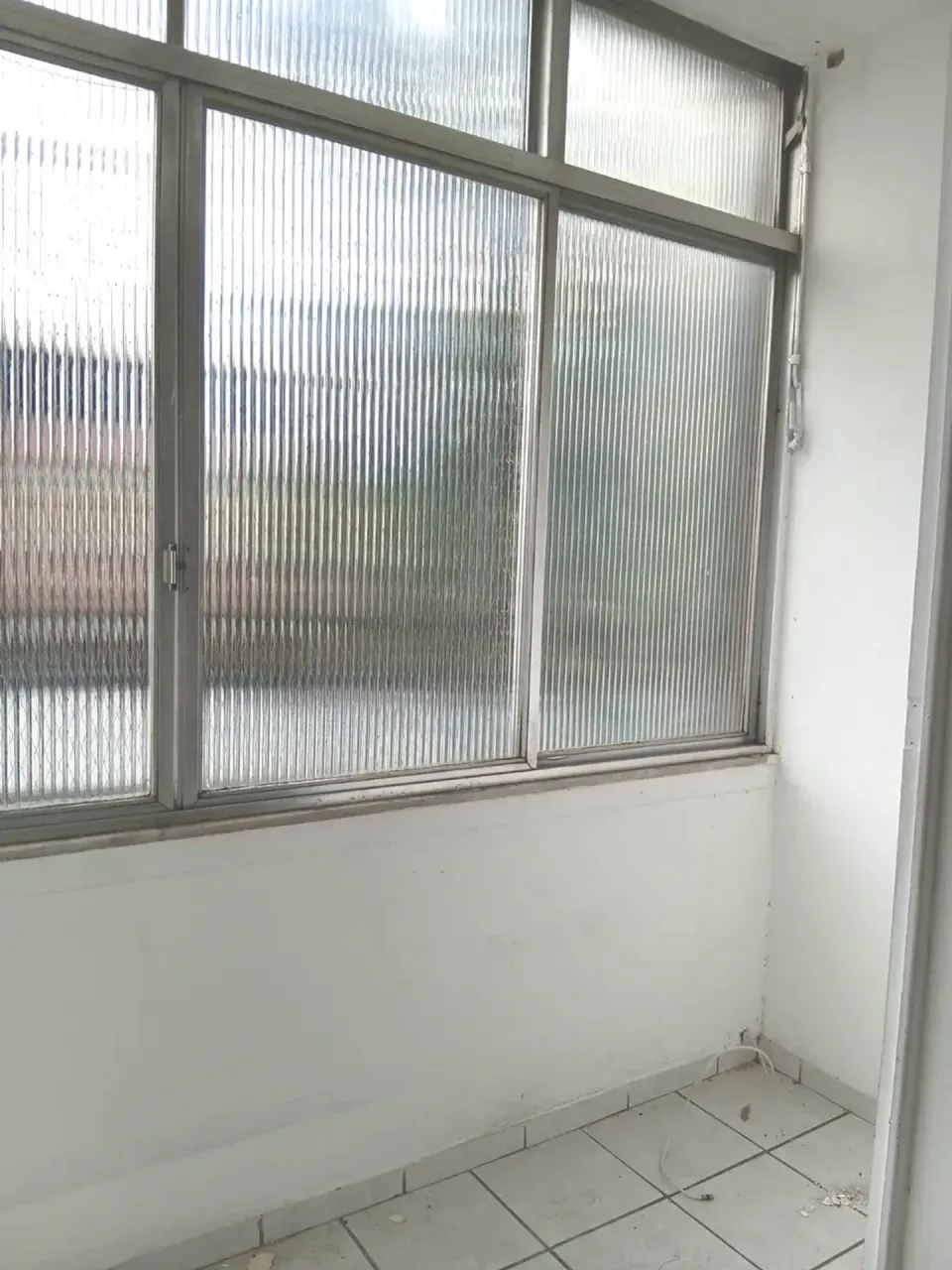Apartamento sem mobília com 2 quartos e cozinha planejada — photo 7