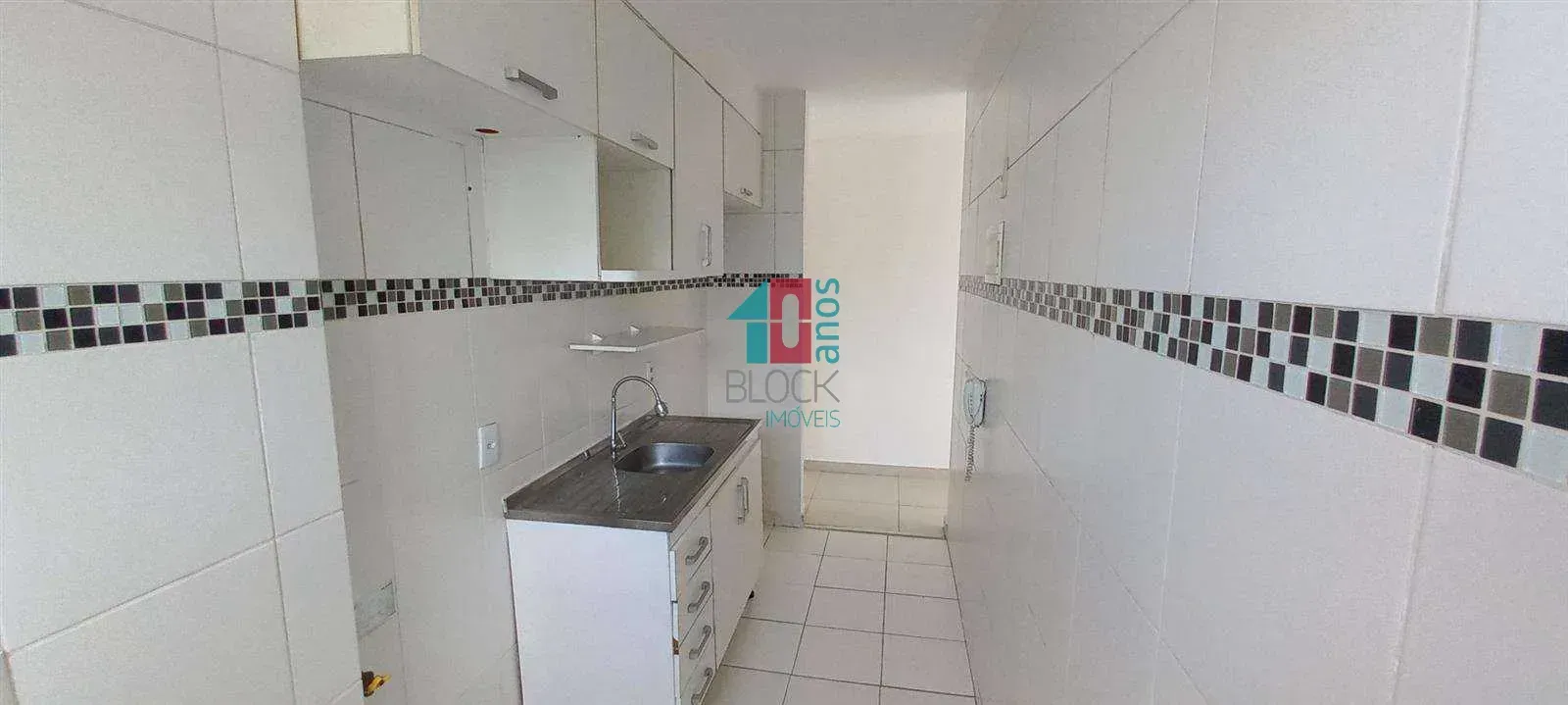 Apartamento de 2 quartos com vaga e cozinha separada — photo 23