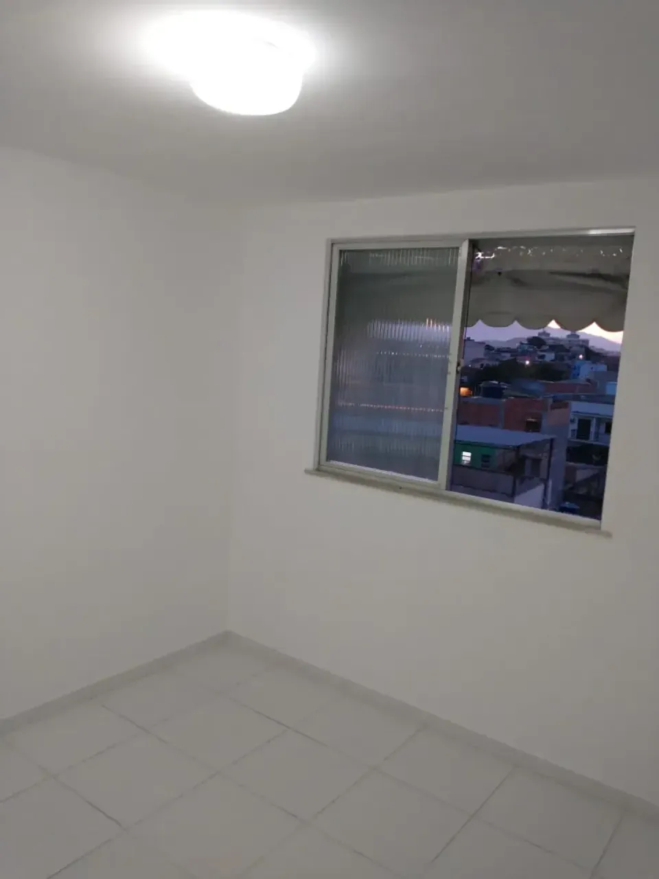 Unfurnished 2-bedroom apartment with 1 bathroom, 65 m²