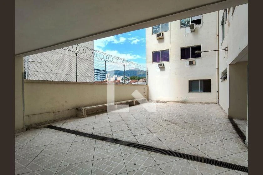 115 m² rental apartment with 3 bedrooms and 2 parking spots — photo 50