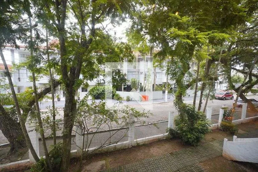 2-bedroom apartment with a home office in Florianópolis — photo 14