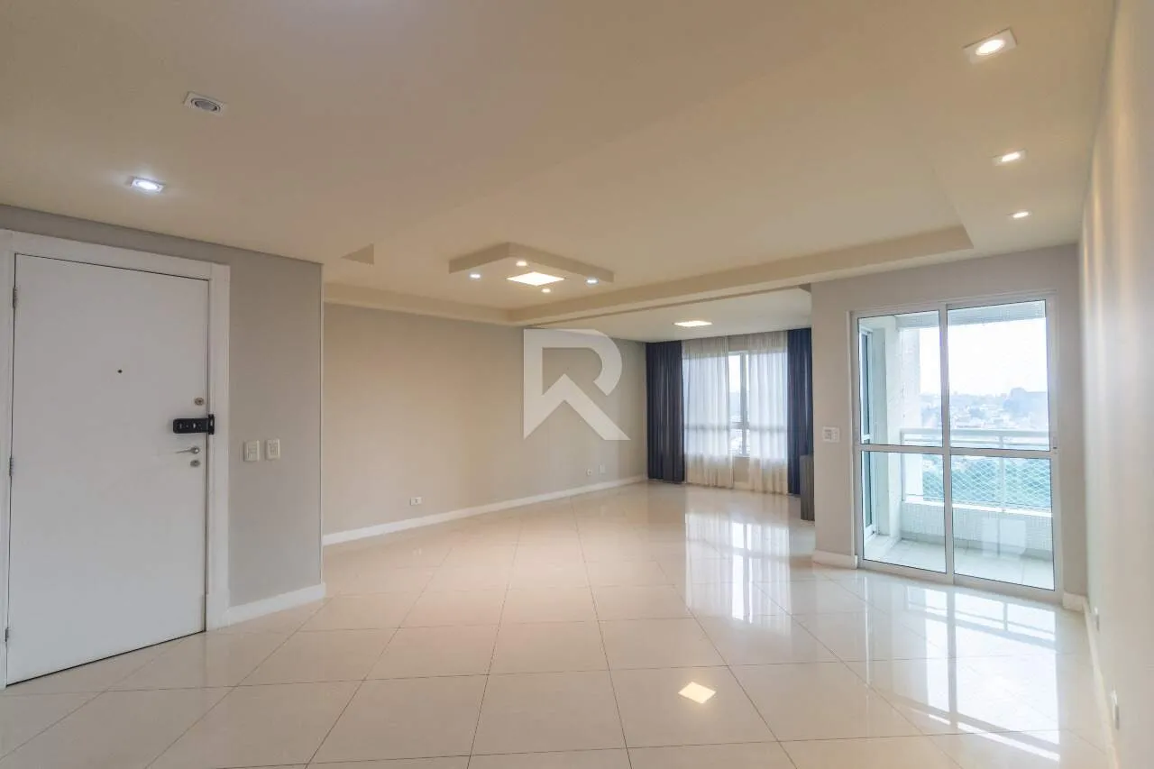 Apartment, 180 m², with floor-to-ceiling windows — photo 8