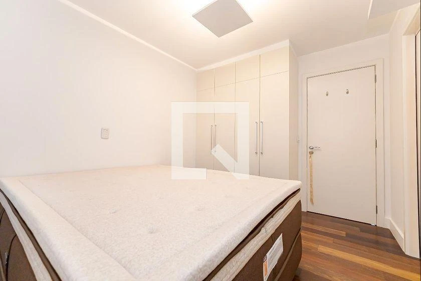 Furnished apartment with 3 en-suite bedrooms and 211 m² — photo 31
