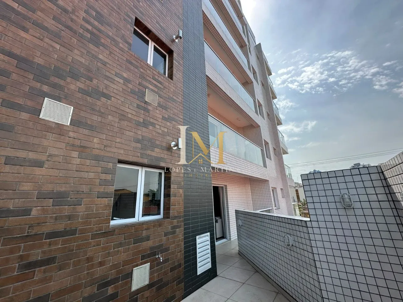 63 m² apartment with a washing machine and a home office — photo 59
