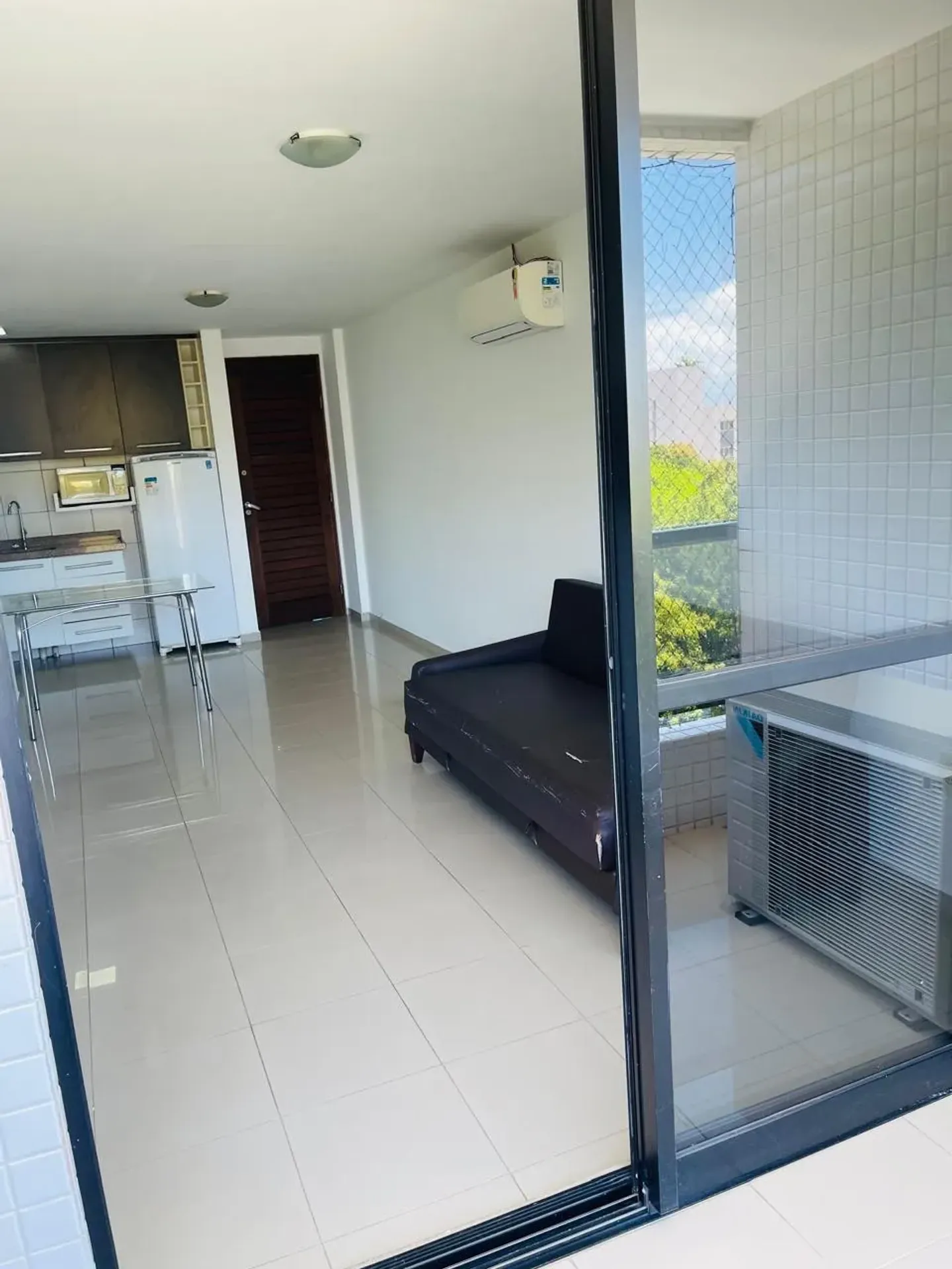 Furnished 2-bedroom apartment with en-suite on the 3rd floor — photo 12