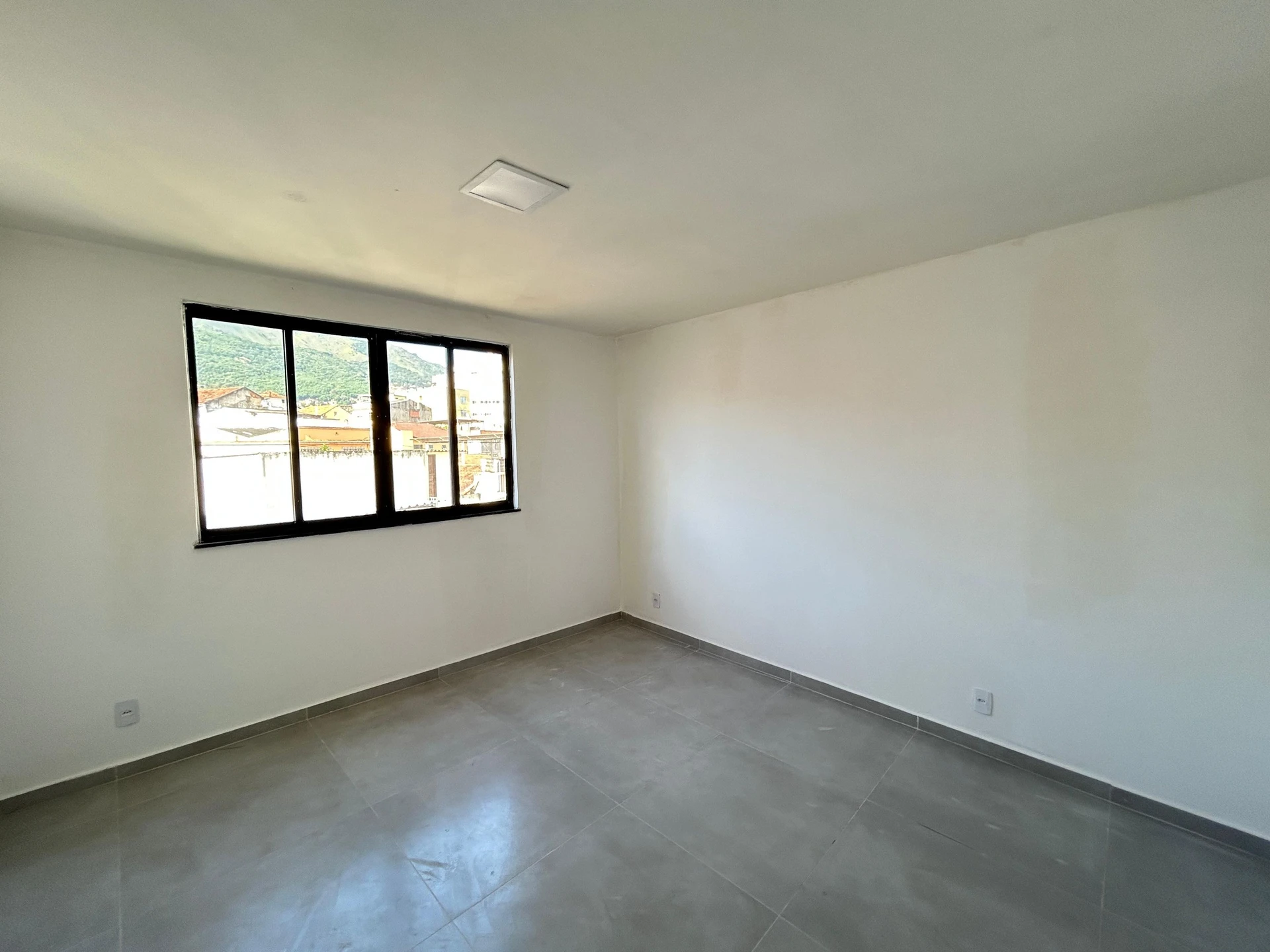 Apartment with 2 bedrooms and 1 suite, open kitchen — photo 22
