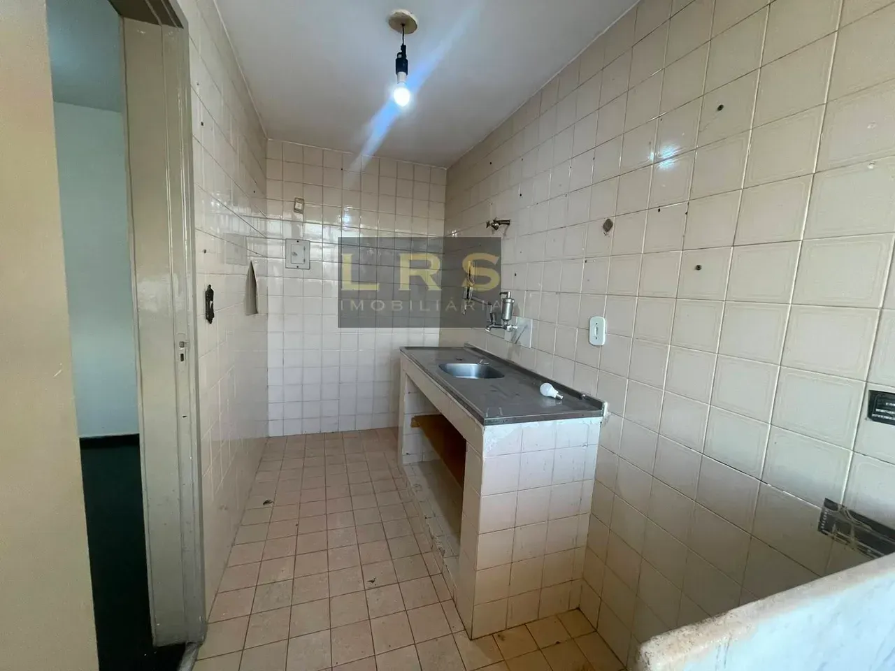 Apartamento mobiliado de 2 quartos com cozinha a gás — photo 3