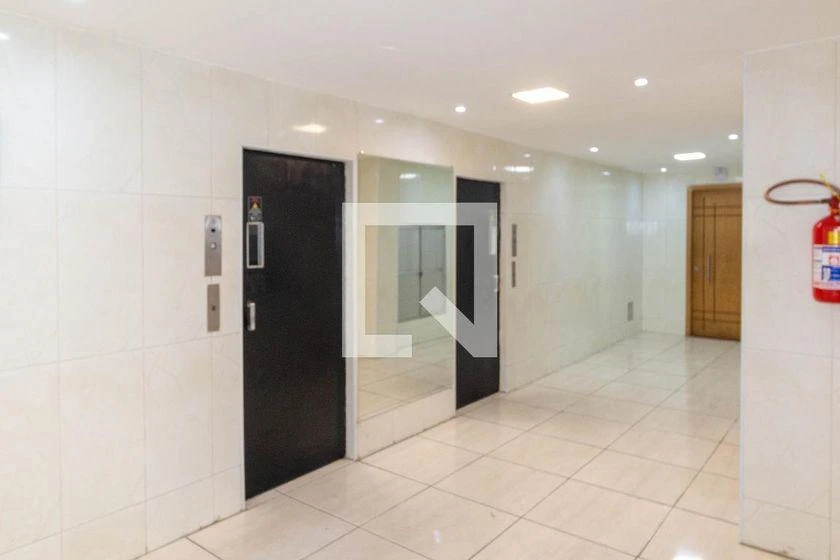 2-bedroom apartment with a washing machine — photo 21