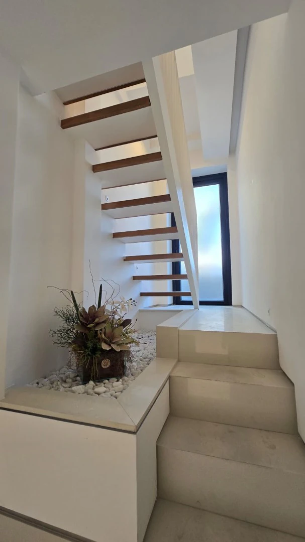 220 m² house with 5 bedrooms and a private BBQ — photo 11